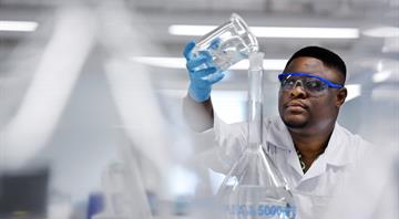 Solar-powered water purification to help African communities Solar-powered water purification to help African communities