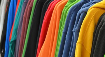 ‘A world first’: project recycles polyester into yarn for new clothes ‘A world first’: project recycles polyester into yarn for new clothes
