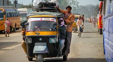 From April, no fuel for vehicles older than 15 years in Delhi as government tightens rules to tackle pollution From April, no fuel for vehicles older than 15 years in Delhi as government tightens rules to tackle pollution