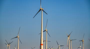 Trump's budget bill boosts fossil fuels, hits renewable energy