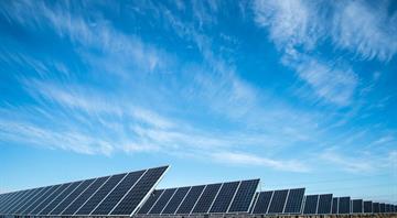 Global solar generation overtakes wind for longest ever stretch Global solar generation overtakes wind for longest ever stretch