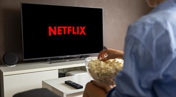 Binge watching Netflix bad for environment Binge watching Netflix bad for environment