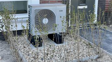Britain's emissions cuts hampered by slow heat pump uptake, watchdog says