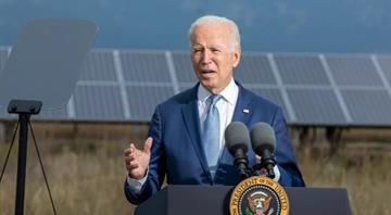 Biden pushes out over $100 billion in clean energy grants as term winds down Biden pushes out over $100 billion in clean energy grants as term winds down
