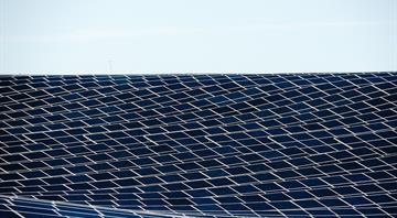 India gets $386 billion funding for renewables target; Reliance, Adani pledge commitments India gets $386 billion funding for renewables target; Reliance, Adani pledge commitments