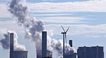 US EPA drafting plan to erase greenhouse gas limits on coal and gas-fired power plants
