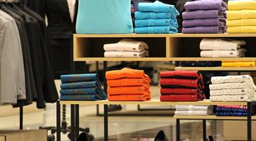 Spain's top fashion retailers to launch trial to collect clothes waste in 2025 Spain's top fashion retailers to launch trial to collect clothes waste in 2025