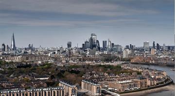 London air quality improves after expansion of levy on polluting cars, says report London air quality improves after expansion of levy on polluting cars, says report