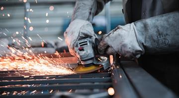 Global steel sector lagging on green transition as coal-powered production rises, research shows
