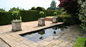 Londoners should be charged for paving gardens, says climate resilience report