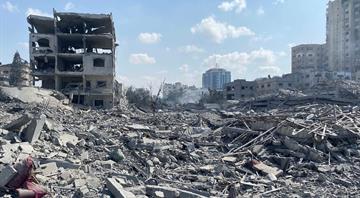 Revealed: the carbon cost of rebuilding Gaza after months of Israeli bombing