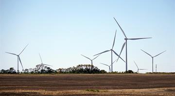 Solar and wind slashed Europe’s electricity prices by 25% in 2023-2025