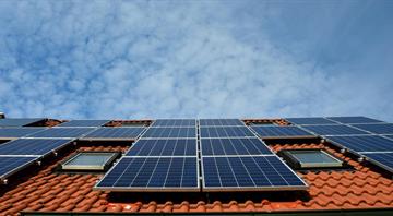 Heat pumps for all new homes and plug-in solar in green tech drive