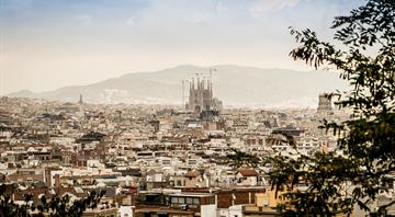 Spain to open network of climate shelters